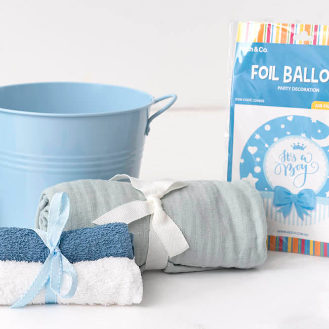 Baby Hamper Toby in Bucket Baby Blue